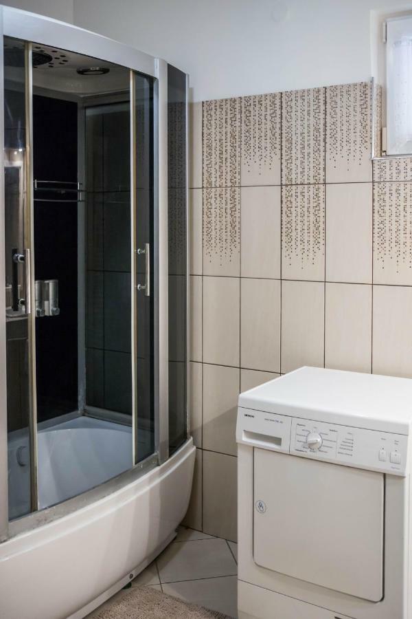 Virag Vendeghaz Villa Makó Buitenkant foto