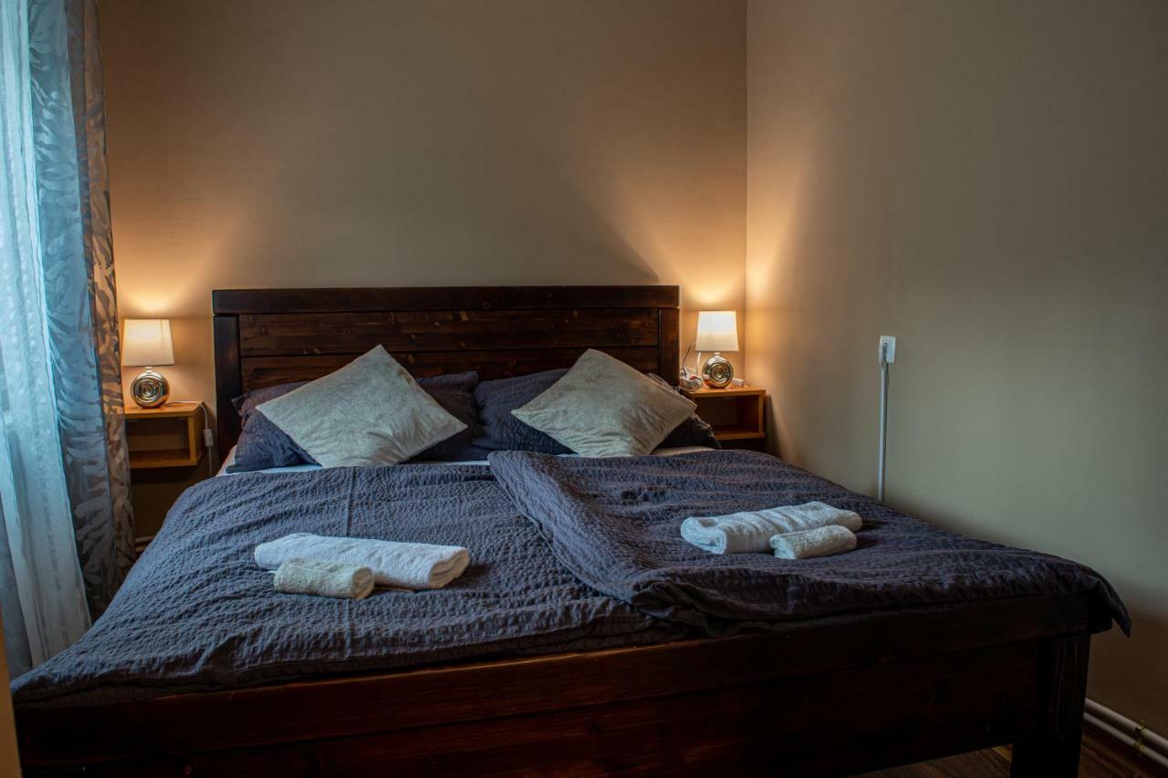 Virag Vendeghaz Villa Makó Buitenkant foto