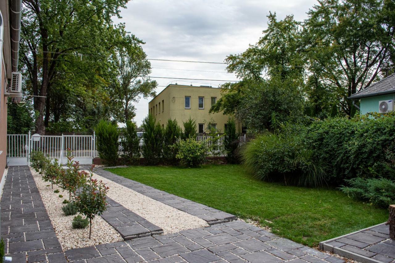 Virag Vendeghaz Villa Makó Buitenkant foto